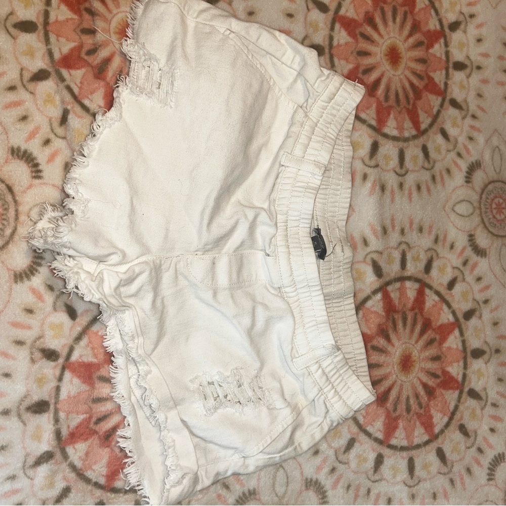 Aerie White Distressed Women Shorts